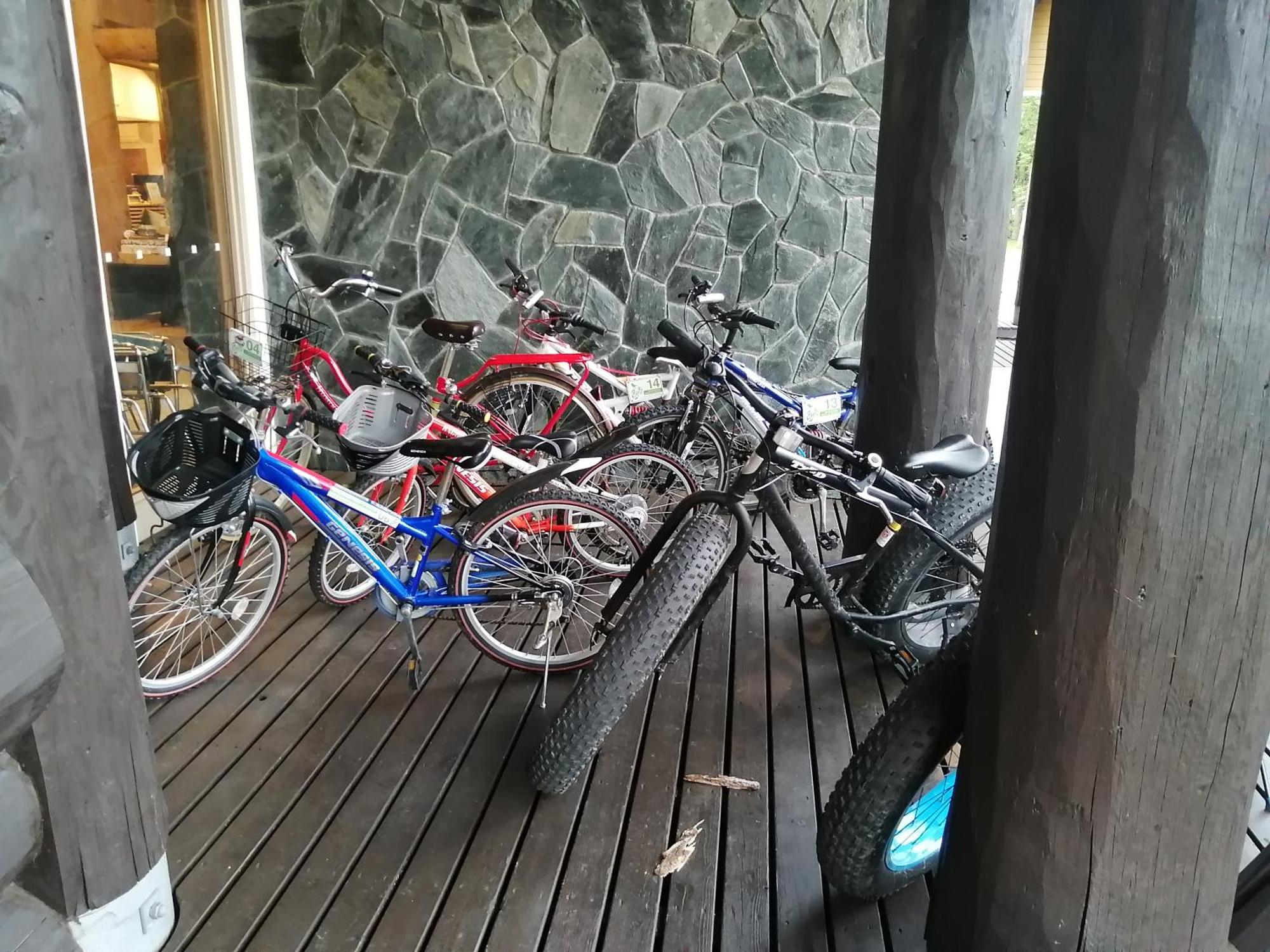 ログホテル メープルロッジ 岩見沢市 エクステリア 写真