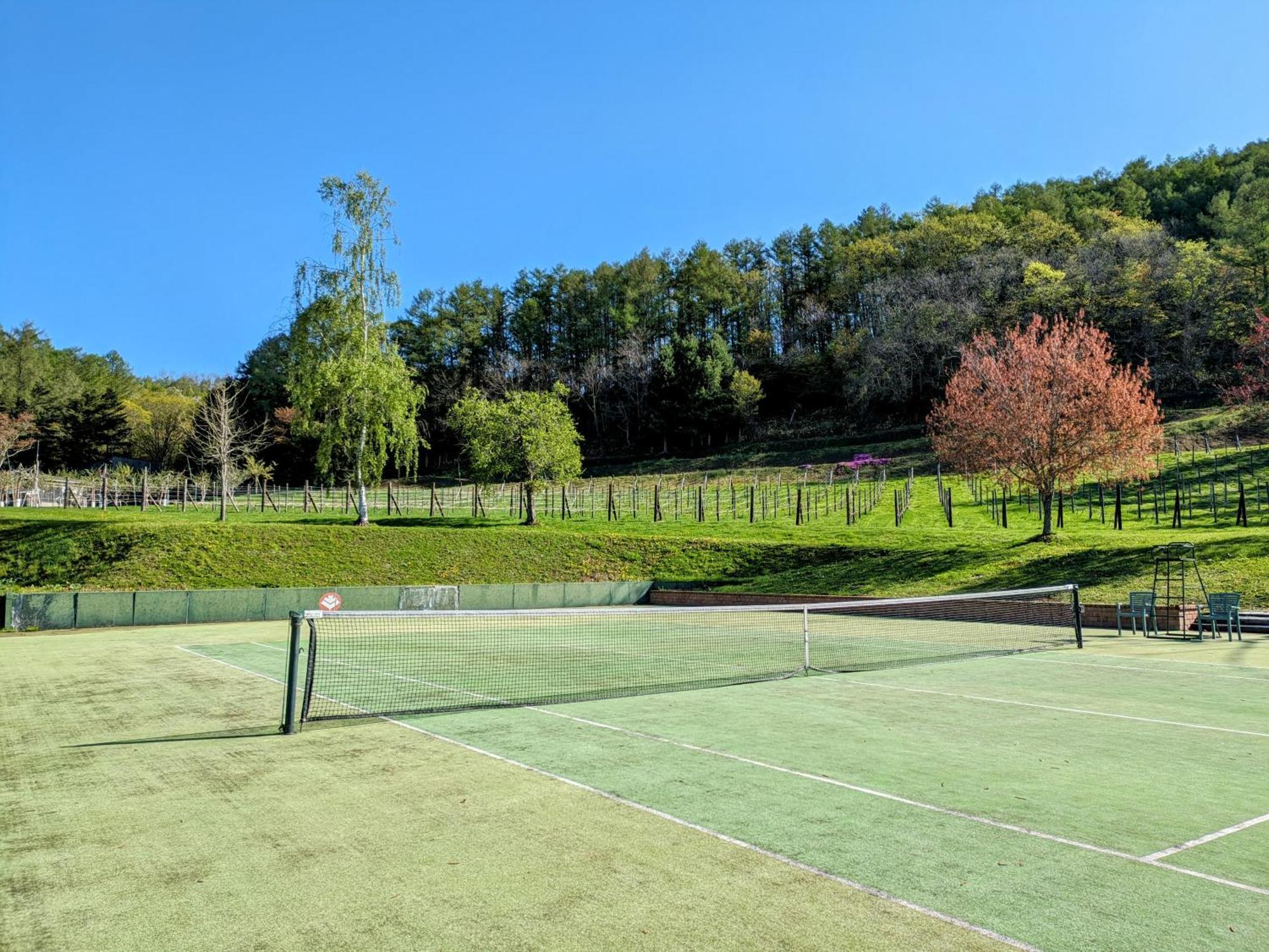ログホテル メープルロッジ 岩見沢市 エクステリア 写真